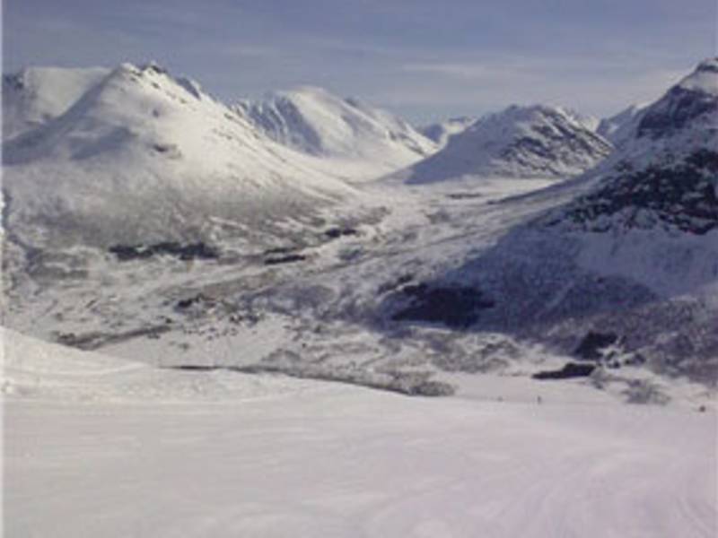 Snødekkede fjell