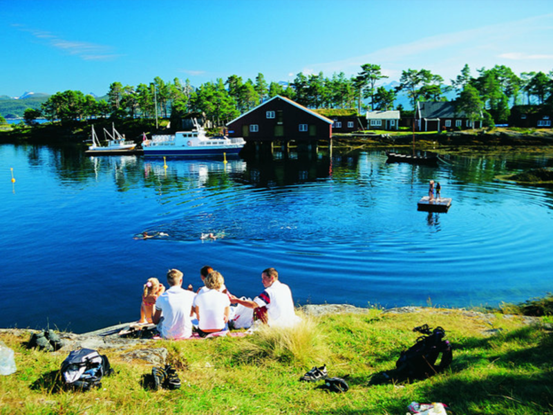 Båt til Hjertøya