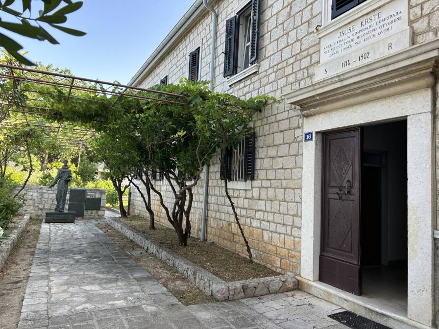 Franjevački samostan