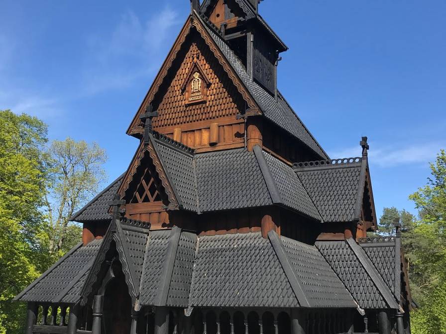 04EE0DEA-7D94-41AB-92D7-FED2283D8495