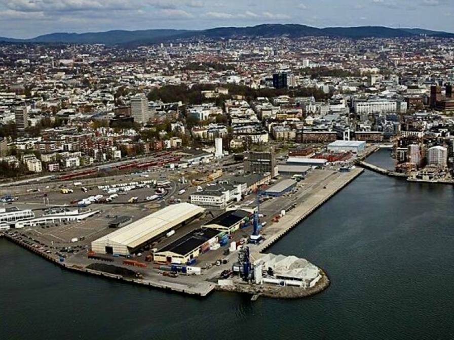 DAF01804-A46C-4379-8BB2-94A1B589CD83