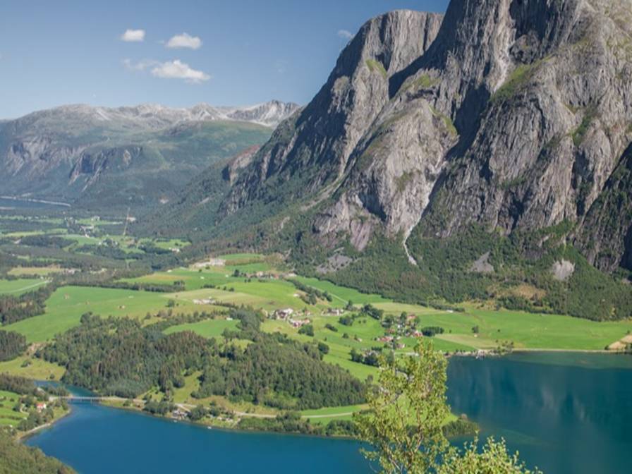 Klatring i Eresfjord