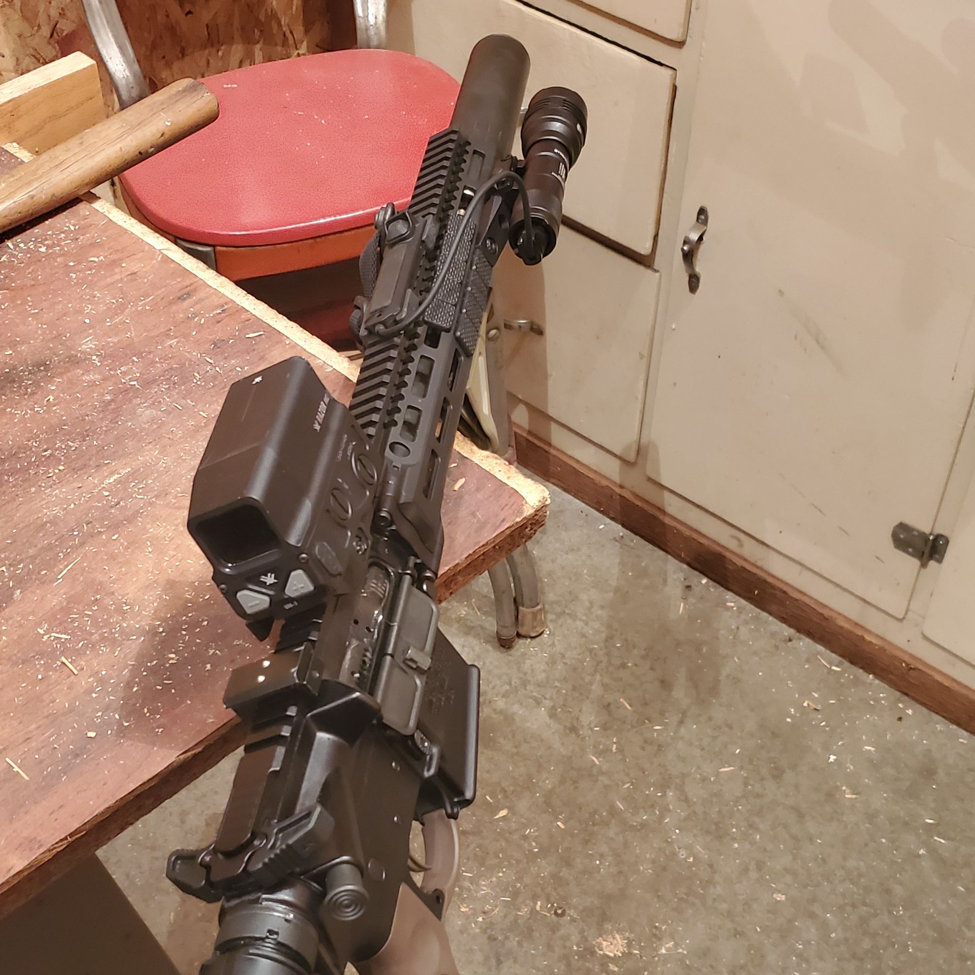 Daniel Defense MFR™ XL 10.0 (M-LOK) Rail DANIEL DEFENSE MFR XS