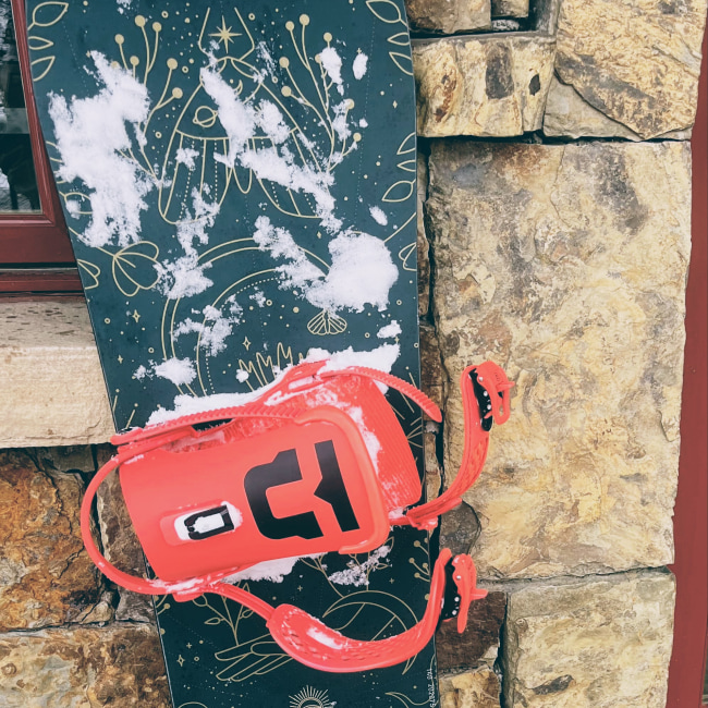 スノーボード NICHE PYRE 155 Pyre Snowboard in Moa | Niche Snowboards