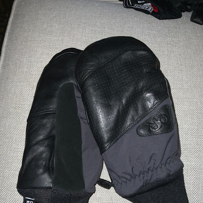 Snowcrew Leather Mitts | Outdoor Research