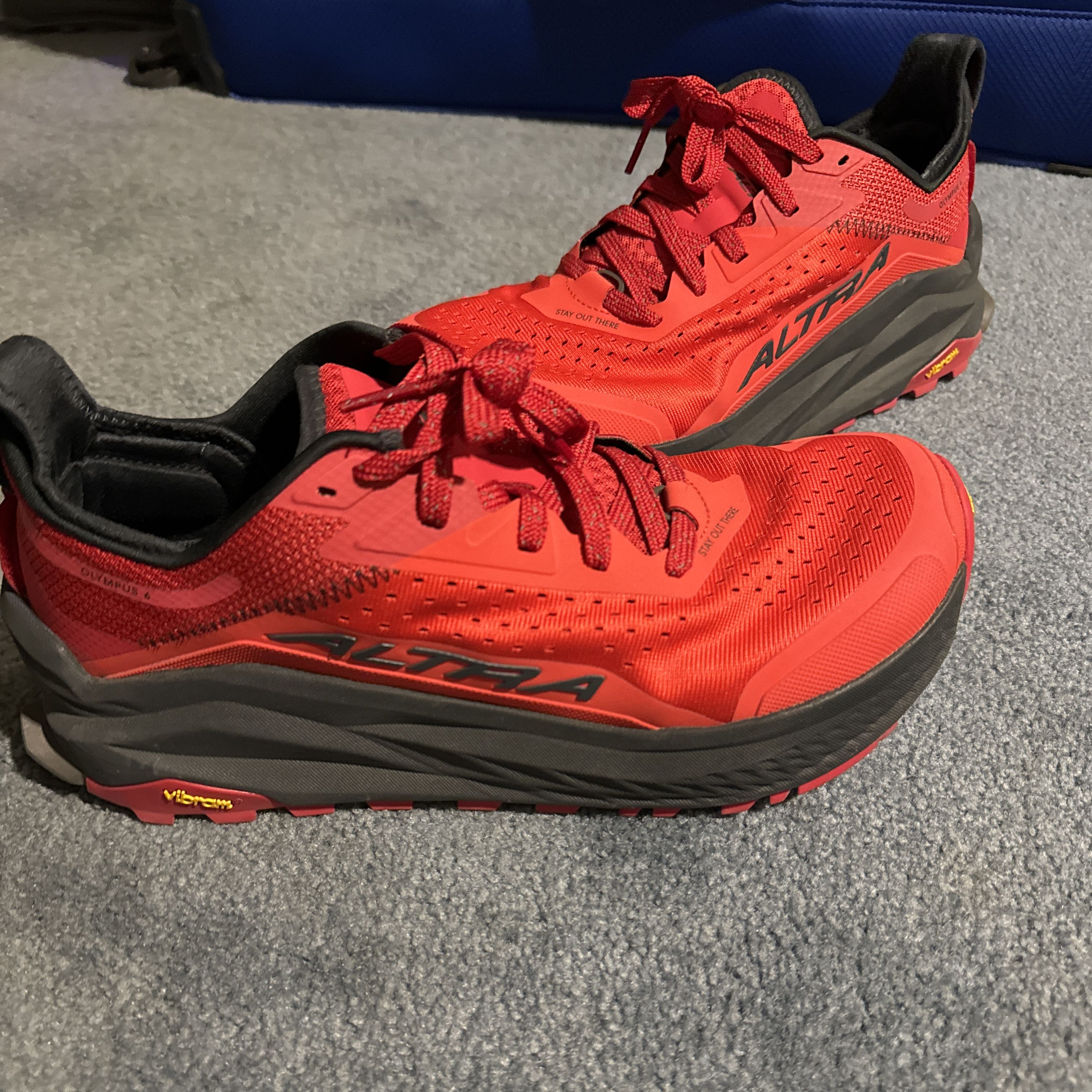 OLYMPUS - メグロン レッド3つ altra-womens-olympus-5-brown-