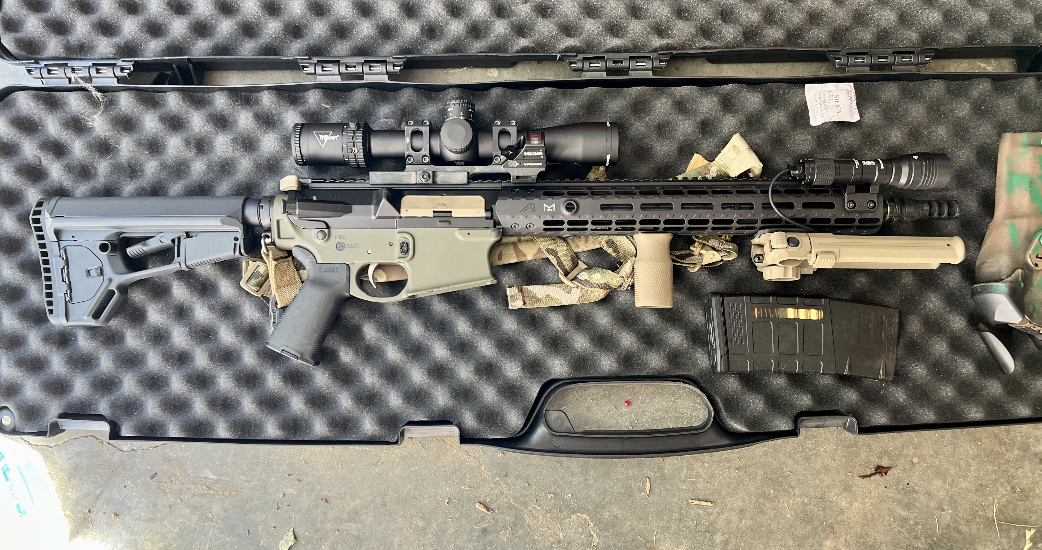 Trijicon Credo 1-10x28mm FFP Riflescope - Segmented Circle