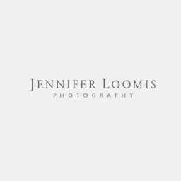 Jennifer Loomis Photography logo