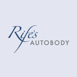 Rife's Autobody logo