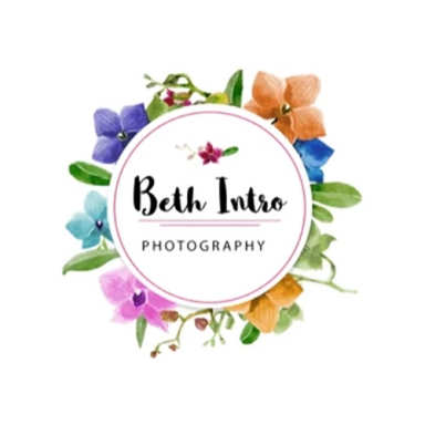 Beth Intro Photography logo