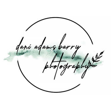 Dani Adams Barry Photography logo