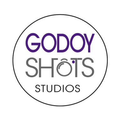 Godoy Shots | Headshots and Portrait Photography logo