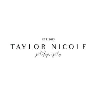 Taylor Nicole Photography logo