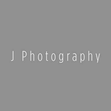 J Photography logo