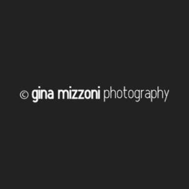 Gina Mizzoni Photography logo