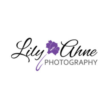 Lily Ahne Photography logo