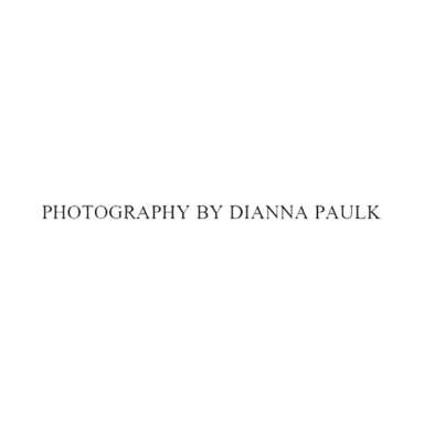 Photography by Dianna Paulk logo