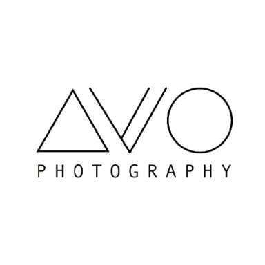 Adriana Oyarzun Photography logo