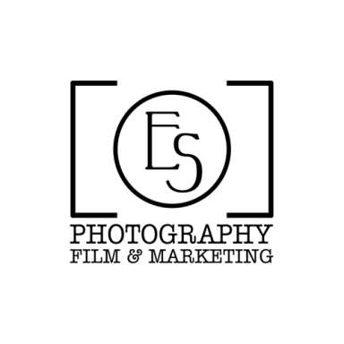 E.S. Photography logo