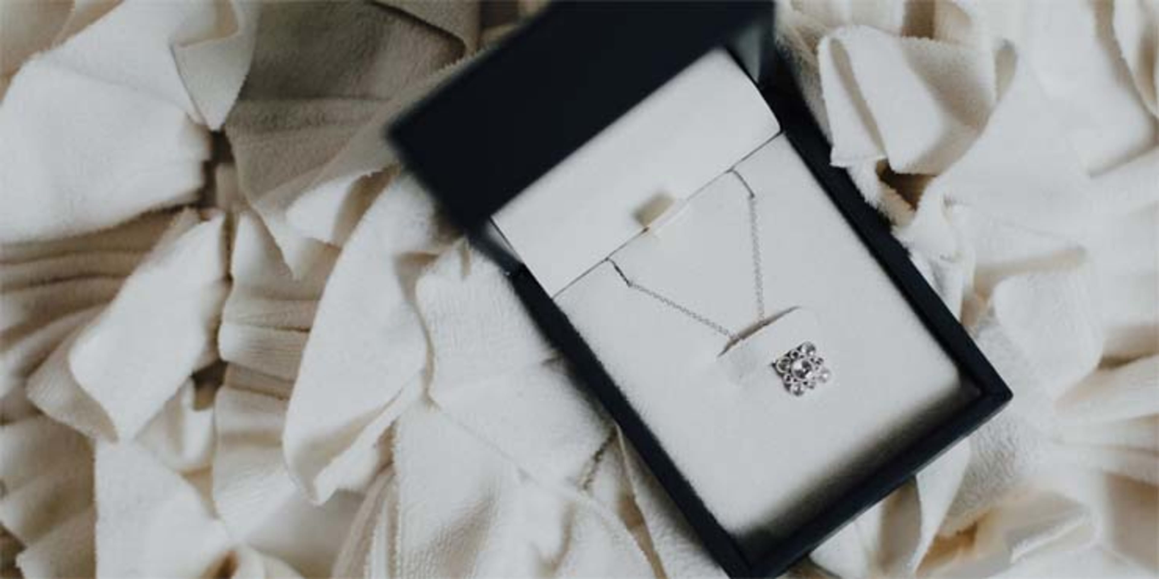 Jewelers background