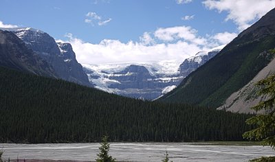 Somewhere between Banff and Jasper - On the Road