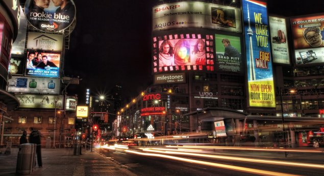 Yonge-Dundas Square