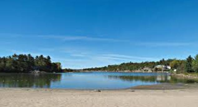 Sturgeon Bay Provincial Park