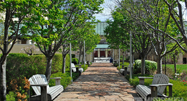 Queen Elizabeth II Jubilee Garden