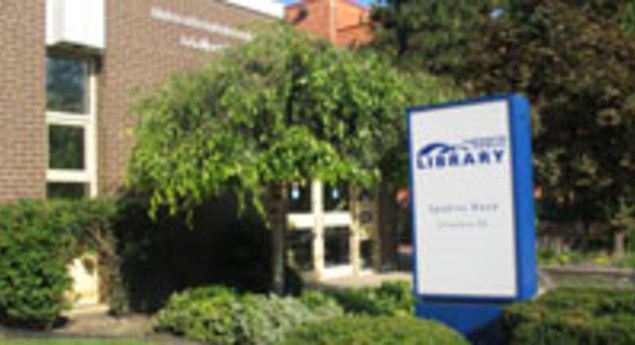 Mahsinahhekahnikahmik - Toronto Public Library Spadina Road Branch