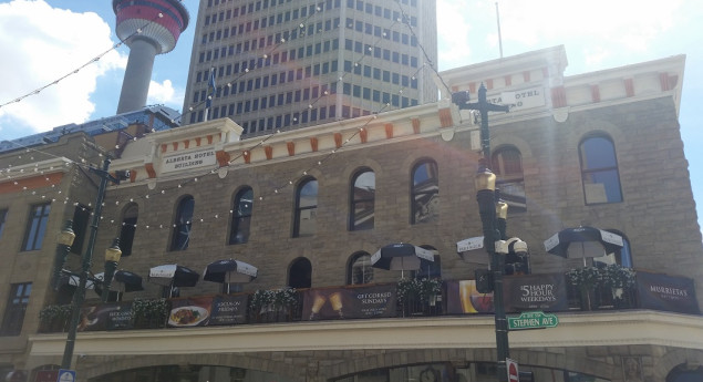 Alberta Hotel