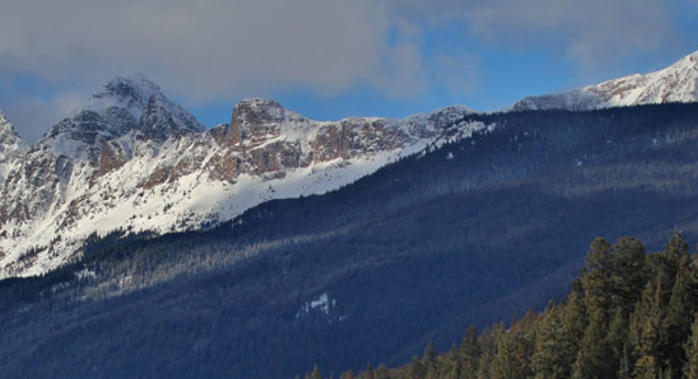 Yellowhead Pass National Historic Site