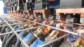 Machines for reinforcing mesh manufacturing