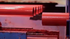 Tubes et tuyaux pré-peints soudés et sans soudure