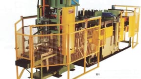 Automatic welding and bending line for the production of upper half-baskets pairs for dish-washing machines