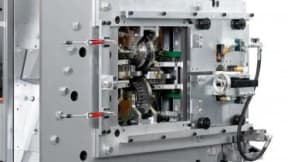 Universal-Profilwalzmaschine für die Herstellung von Profildrähten mit rechteckigem oder quadratischem Querschnitt