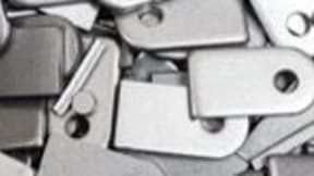 Neat oils, pastes and emulsifiable oils for the deformation of metals