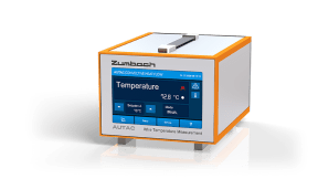 Measuring device for checking and regulating temperature