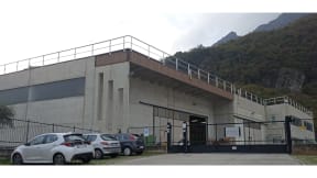 Swaging machines for cross-section reduction