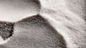 Pre-coatings for drawing processes