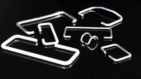 Maniglie per mobili in metallo