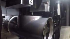 Extrusion machines for T-fittings