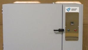Industrial Ovens: Lab and Bench Ovens