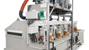 Electrolytic wire cleaning equipment