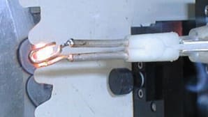Systèmes de chauffage par induction pour le brasage d'outils