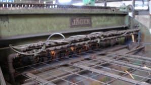 Used electro-welded mesh lines