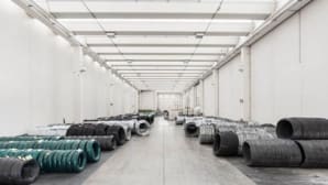 Phosphate coated carbon steel wire