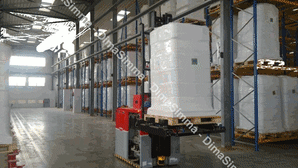 AGV vehicles for the automatic handling of materials