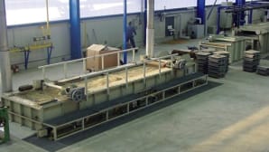 Heat treatment equipment for bead wire
