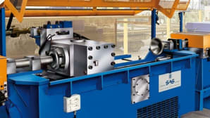 Hydraulic flying shear