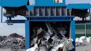 Trituratore bi-albero per rifiuti ingombranti, RAEE, alluminio e RSU